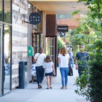 photo du Shopping Promenade Coeur Picardie représentant des enseignes